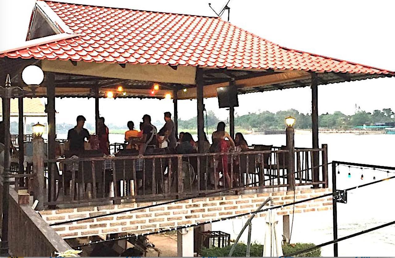 Maeping Mango Riverside Resort Kamphaeng Phet Luaran gambar