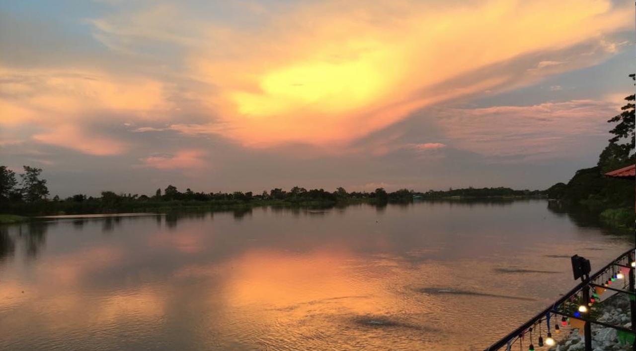 Maeping Mango Riverside Resort Kamphaeng Phet Luaran gambar