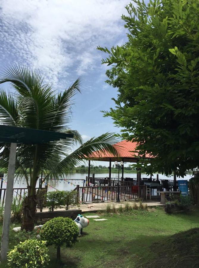 Maeping Mango Riverside Resort Kamphaeng Phet Luaran gambar